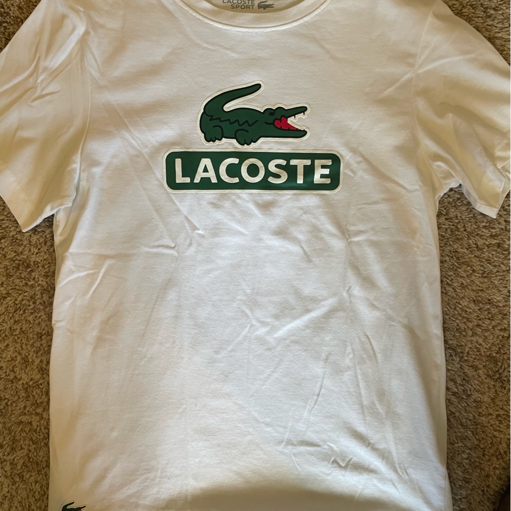 Lacoste men’s Tshirt. Never worn. Size M